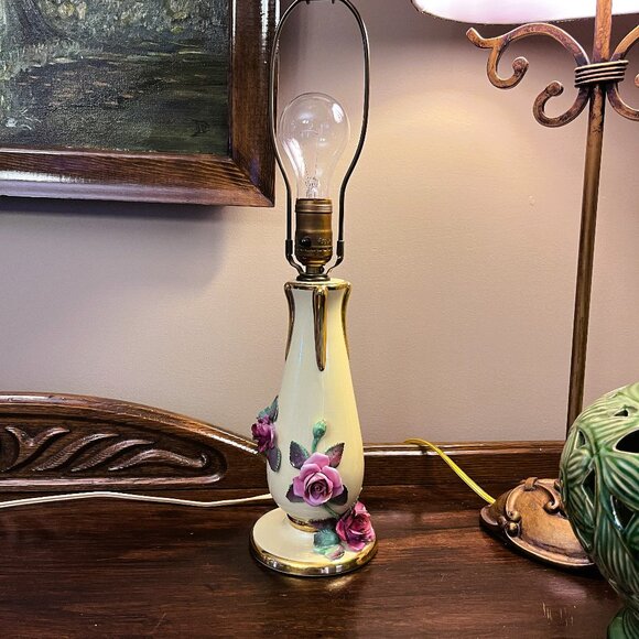 RARE VINTAGE Boudoir 24KT gold rimmed rose petals lamp MADE IN ENGLAND - Picture 12 of 12